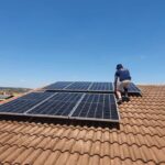Cómo Instalar Placas Solares: Guía Paso a Paso para una Instalación Segura y Eficiente